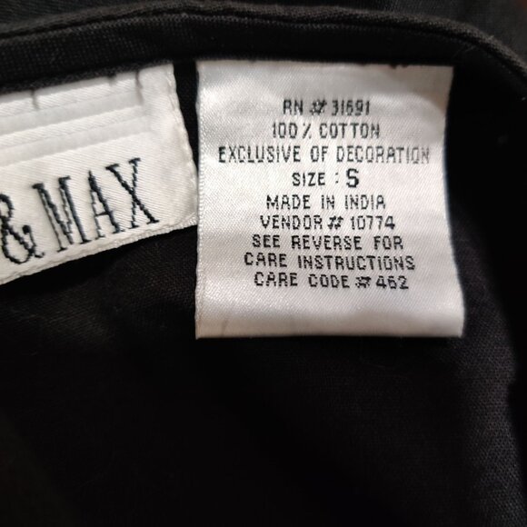 Vintage Casey & Max S Black Velvet Vest Button Front Embroidered Point Hem Cute - Picture 7 of 8